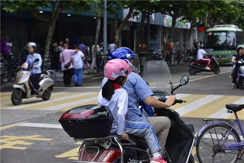 【關注】電動車整治序幕已全面拉開!您戴頭盔上路行駛了嗎?